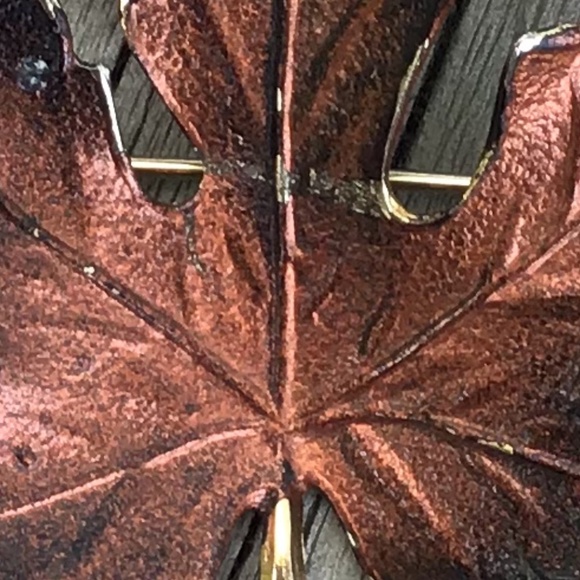 Autumn Maple Leaf Pin Vintage Brooch Fall Jewelry - Picture 10 of 13